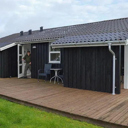 Prázdninový dům Awesome In With Kitchen *