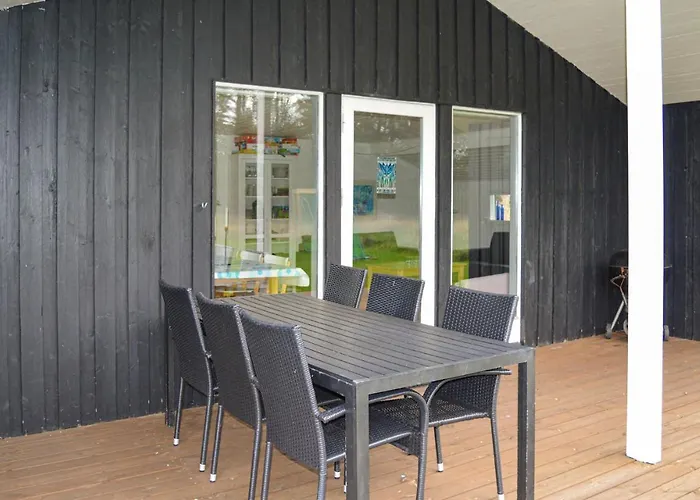 Awesome In With Kitchen Casa vacanze Strandby